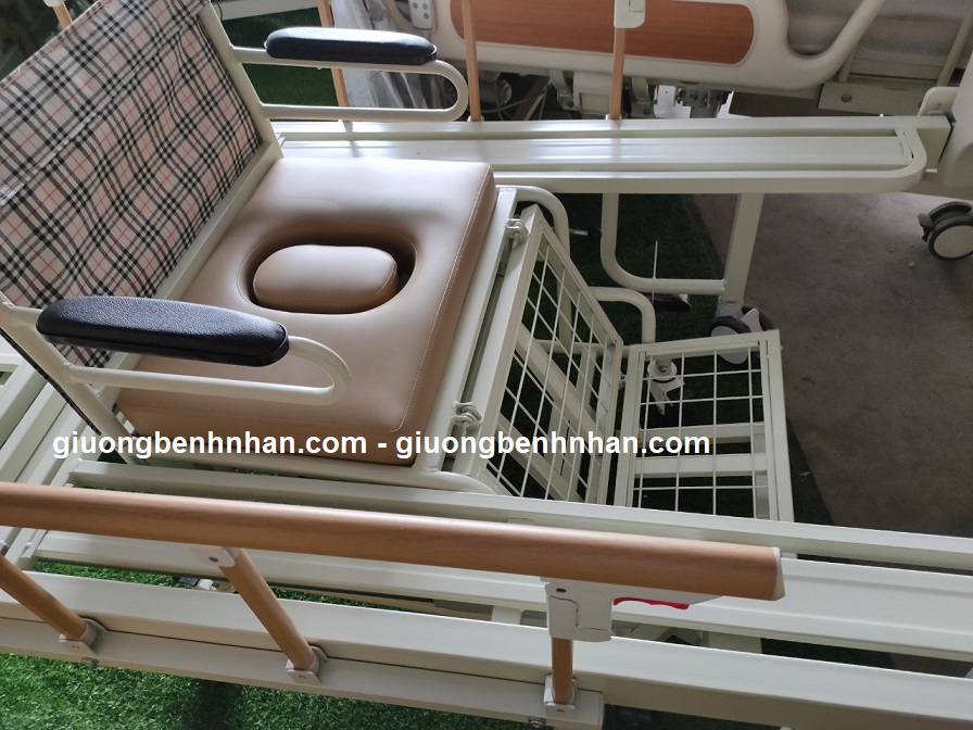 GIƯỜNG BỆNH TÁCH XE LĂN